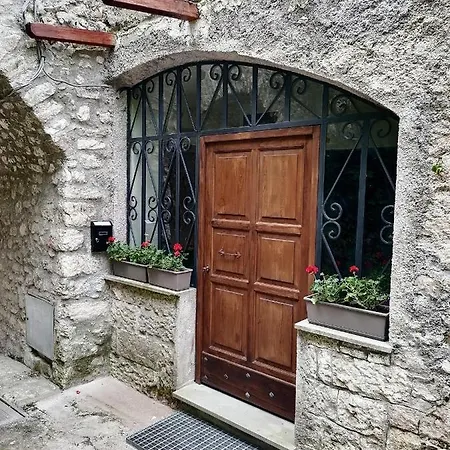 La Raccolta Apartment